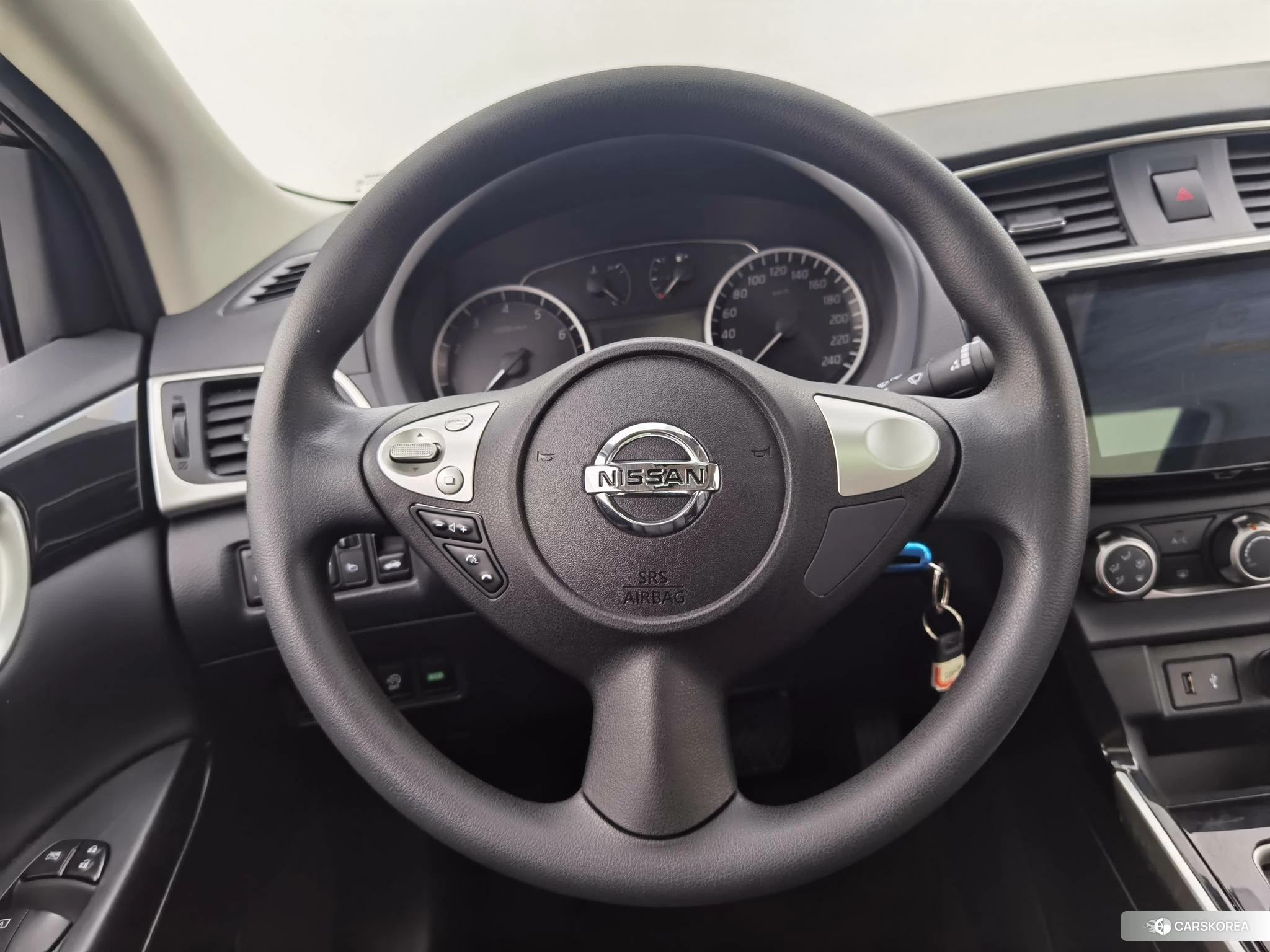 Nissan Xuan Yi id 4512461 из Китая 23