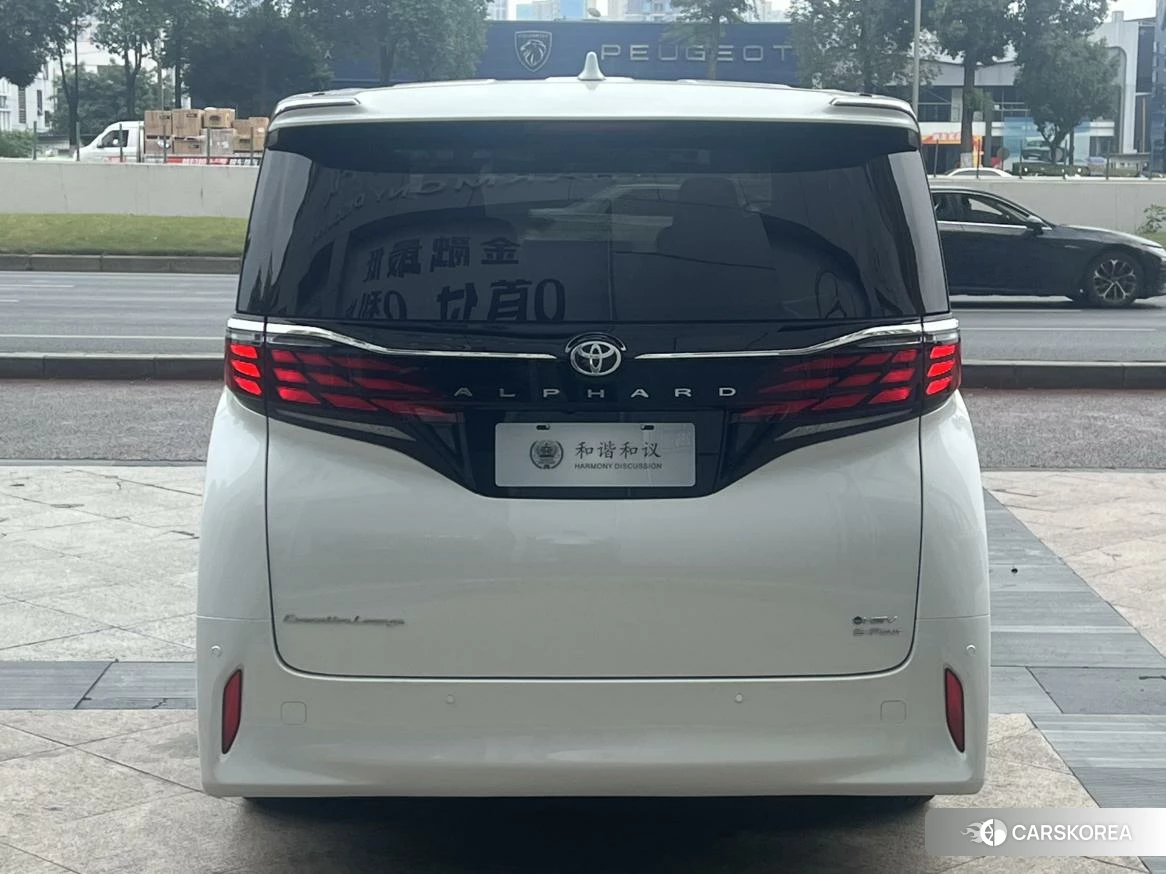Toyota Elfa id 4487172 из Китая 16