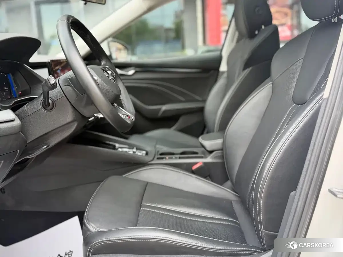 Skoda Octavia id 4545663 из Китая 22