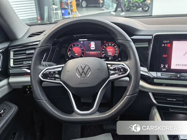 Volkswagen Tourang id 4278247 из Китая 19