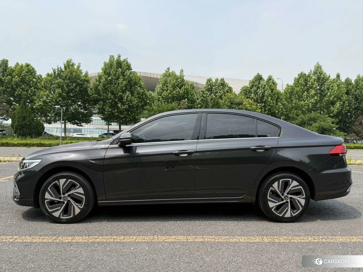 Volkswagen Bora id 4473918 из Китая 18