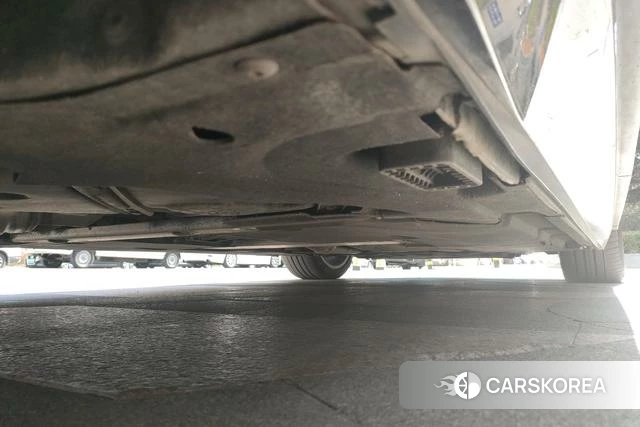 Audi A8 id 4258939 из Китая 15