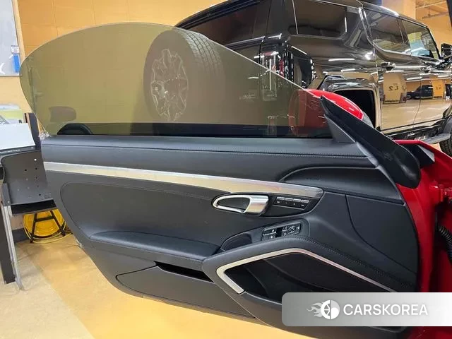 Porsche 718 Boxster id 3383126 из Кореи 10