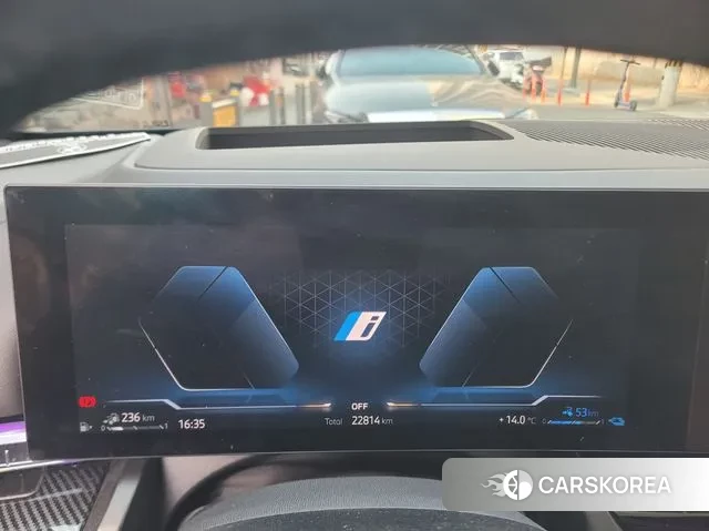 BMW 5 Series (G60) id 3769695 из Кореи 13