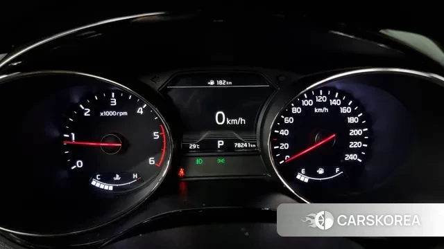 Kia The New Carnival id 3018559 из Кореи 18