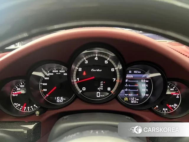 Porsche 911 id 3156703 из Кореи 18