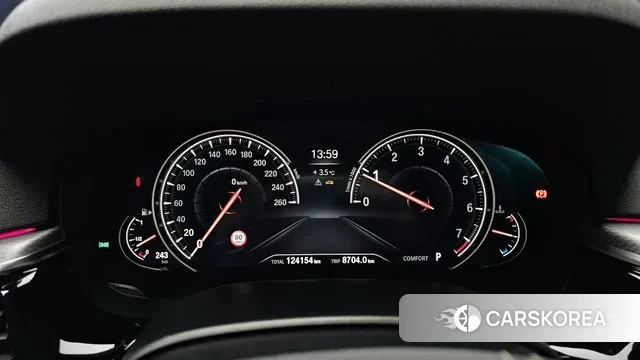 BMW 5 Series (G30) id 3485149 из Кореи 18