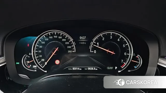 BMW 5 Series (G30) id 3397045 из Кореи 18