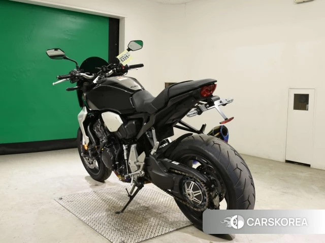 Проданный Honda CB1000R id 4328199 из Японии, фото 8