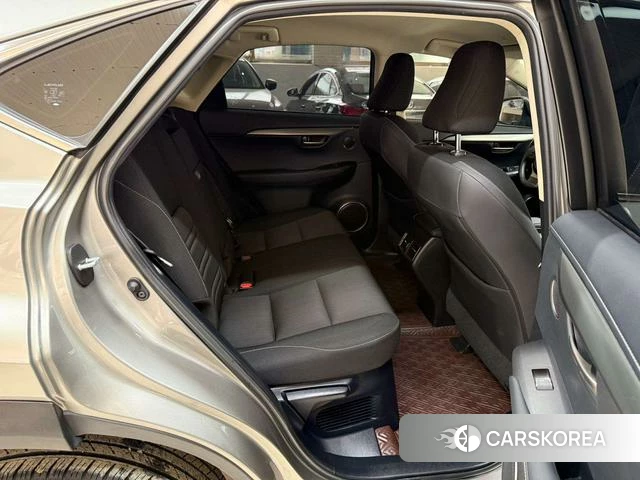 Lexus NX id 4274196 из Китая 20