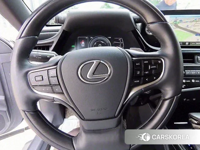 Lexus ES300h 7th generation id 3120472 из Кореи 18