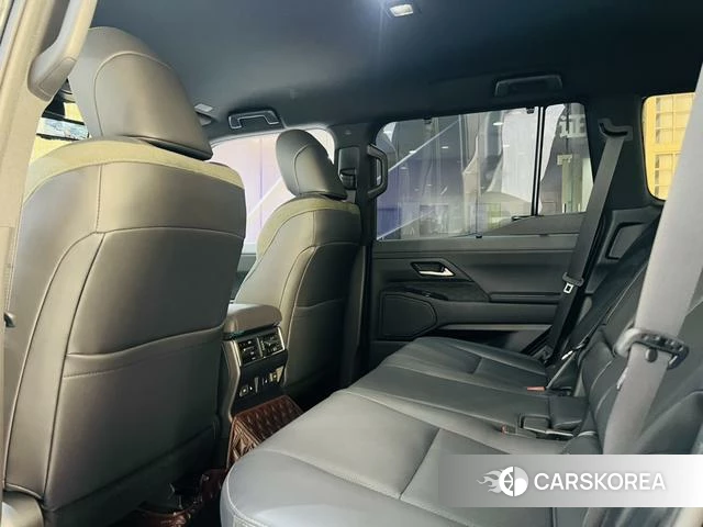Lexus GX id 4301755 из Китая 16