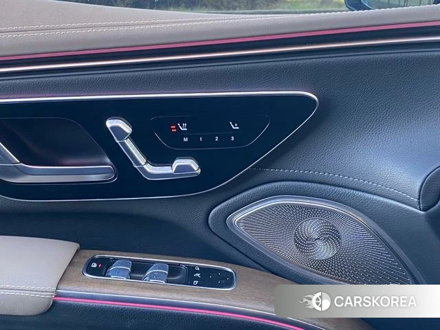 Mercedes-Benz EQS id 4257029 из Китая 19