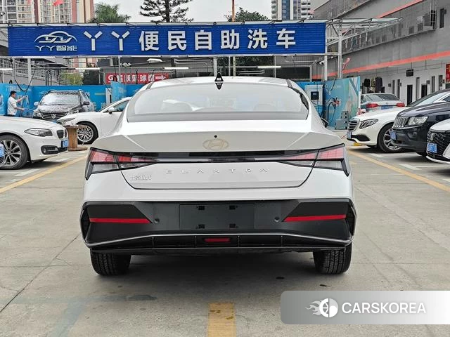 Hyundai Elantra id 3920268 из Китая 8