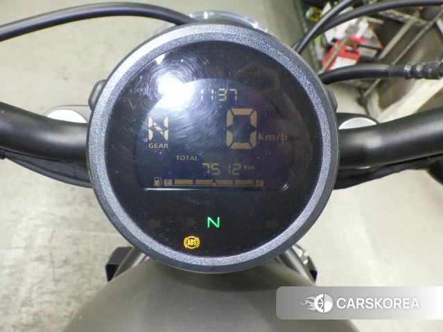 Honda REBEL 500 id 3945159 из Японии 32