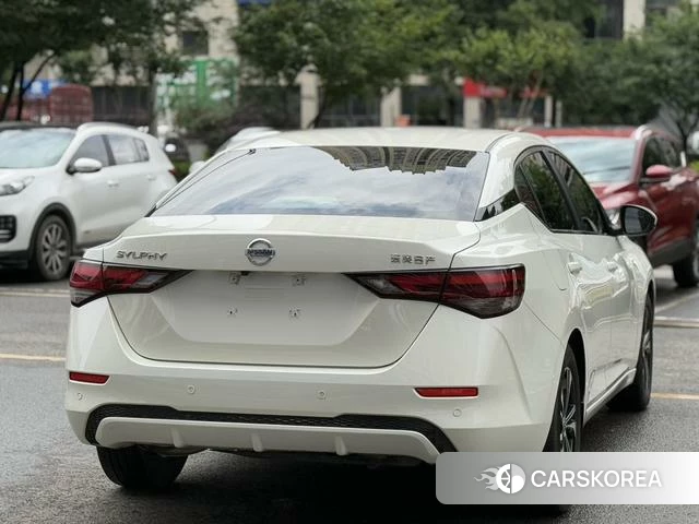 Nissan Xuan Yi id 4348974 из Китая 8