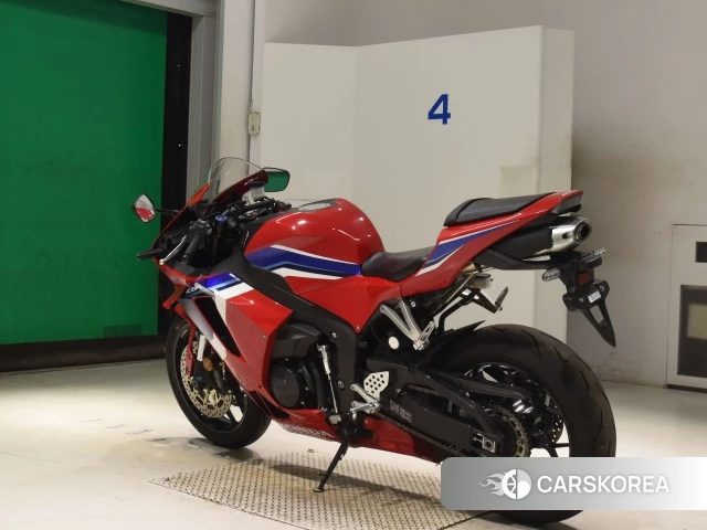Проданный Honda CBR600RR id 4313255 из Японии, фото 8