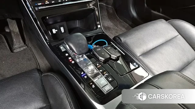 Kia K7 Premier Hybrid id 3412773 из Кореи 18