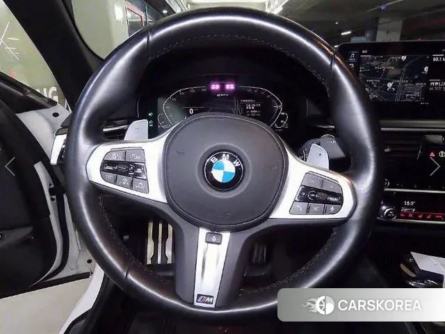 BMW 5 Series (G30) id 3059654 из Кореи 18