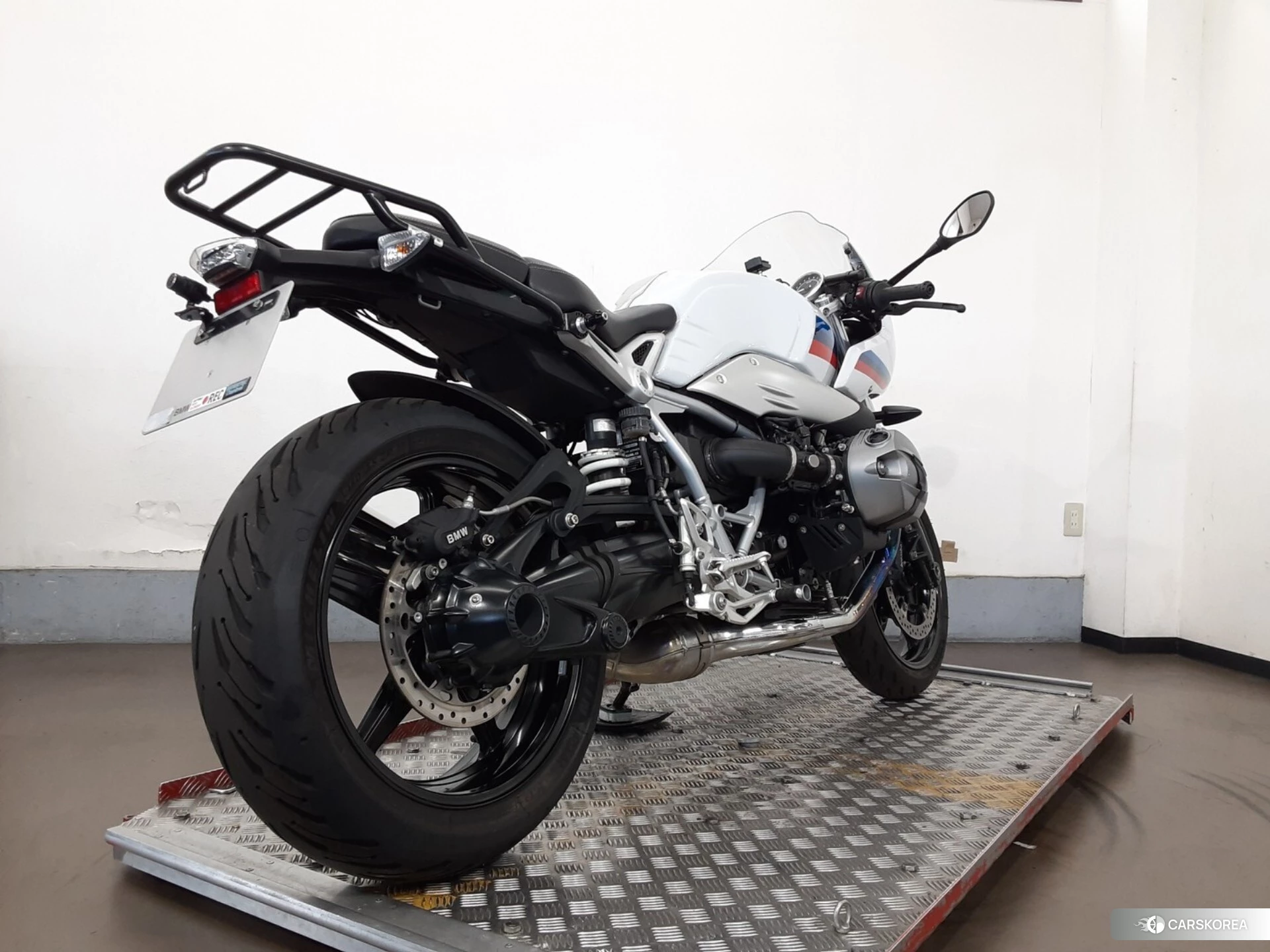 BMW R NINE T RACER id 4373844 из Японии 8