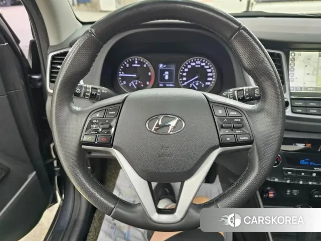 Hyundai All New Tucson id 3728837 из Кореи 16