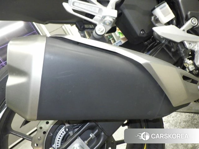 Honda CBR400R id 4184226 из Японии 32