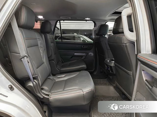 Toyota Sequoia id 4263571 из Китая 12