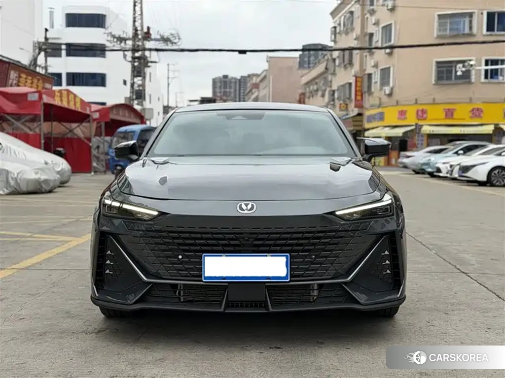 Chang'an UNI-V id 4664466 из Китая 11