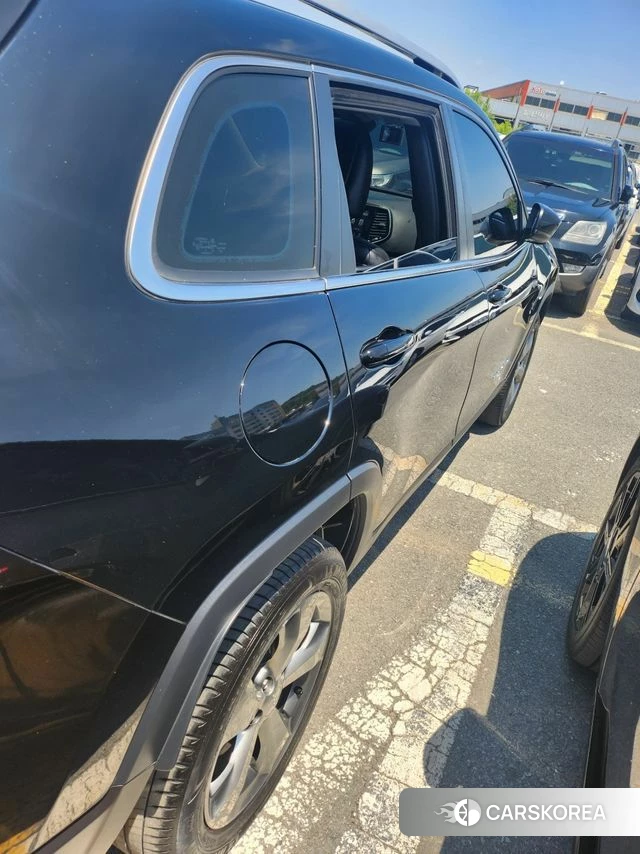 Jeep Cherokee (KL) id 4445300 из Кореи 8