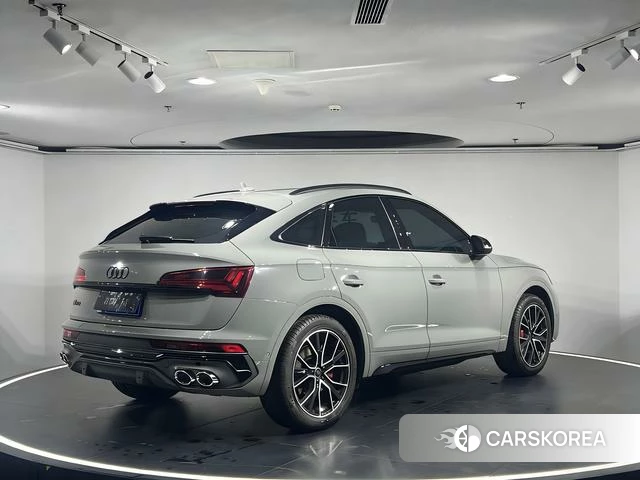 Audi SQ5 id 4259229 из Китая 12