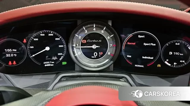 Porsche 911(992) id 2988870 из Кореи 18