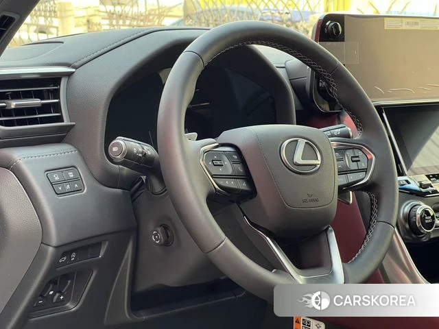 Lexus LX id 4239590 из Китая 12