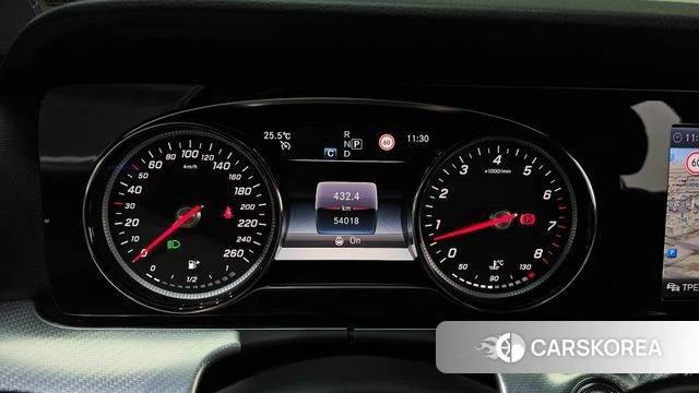 Mercedes-Benz E-Class W213 id 4446782 из Кореи 28