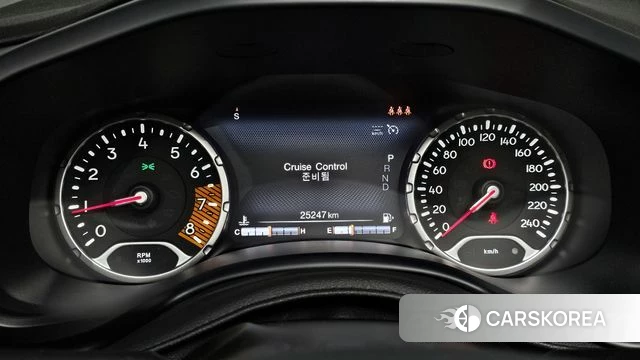 Jeep Renegade id 4280626 из Кореи 18
