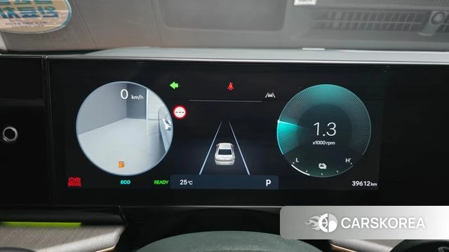 Hyundai Grandeur Hybrid (GN7) id 4871317 из Кореи 18