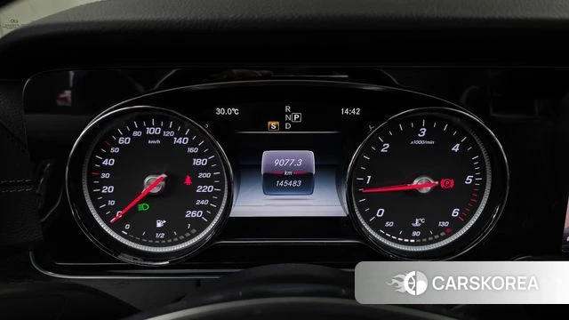 Mercedes-Benz E-Class W213 id 4543415 из Кореи 18