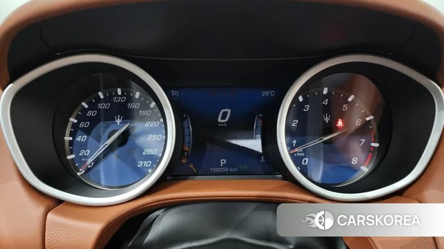 Maserati Ghibli id 4882587 из Кореи 18
