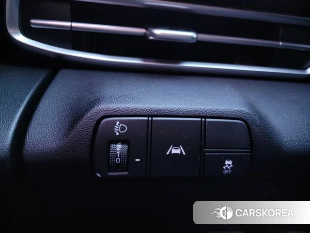 Hyundai Avante (CN7) id 3924240 из Кореи 14