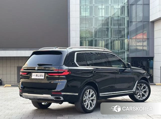 BMW X7 id 4298059 из Китая 16