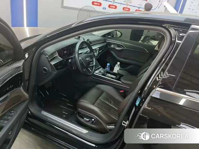 Audi A8 id 4242152 из Китая 8
