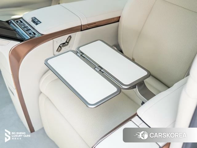 Lexus LM id 4273748 из Китая 48