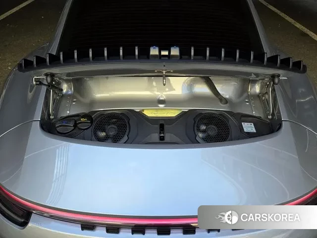 Porsche 911(992) id 3614861 из Кореи 18