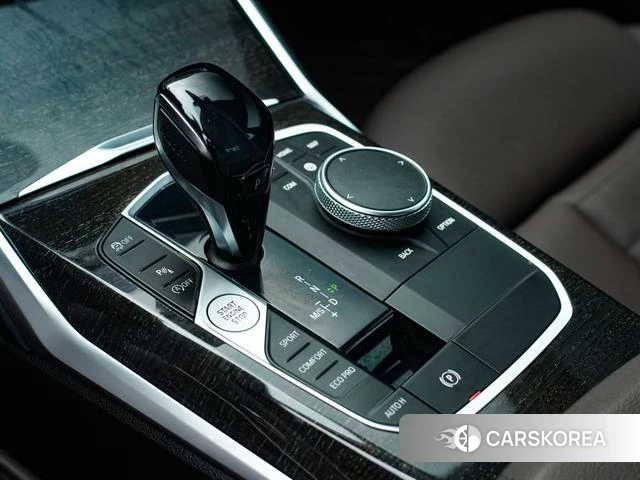 BMW 3 series id 3890792 из Китая 25