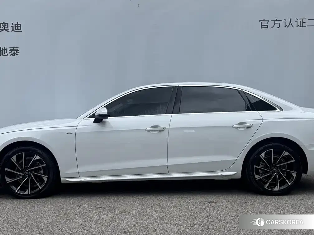 Audi A4L id 4679606 из Китая 21