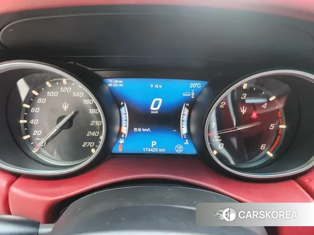 Maserati Levante id 3203733 из Кореи 18