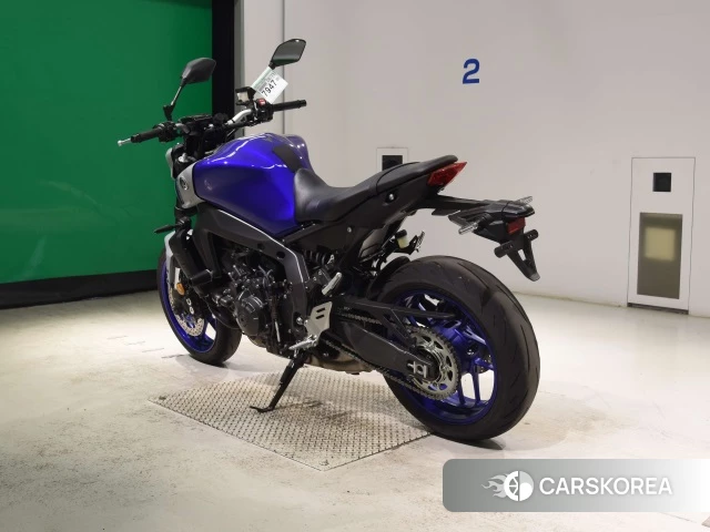 Yamaha MT-09 id 4306692 из Японии 8