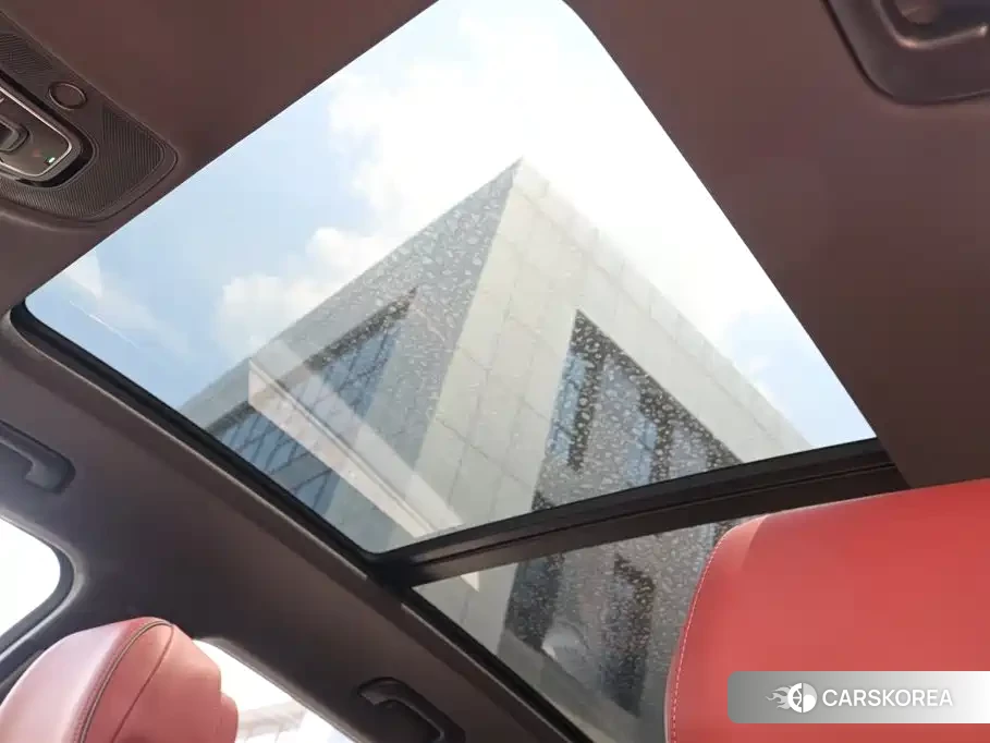 Audi Q5L id 4570370 из Китая 14