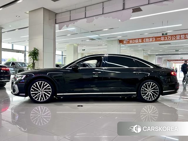 Audi A8 id 4253911 из Китая 8