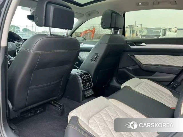 Volkswagen Magotan id 3908164 из Китая 8
