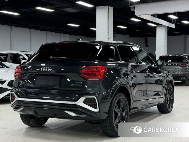Audi Q2L id 4263298 из Китая 21
